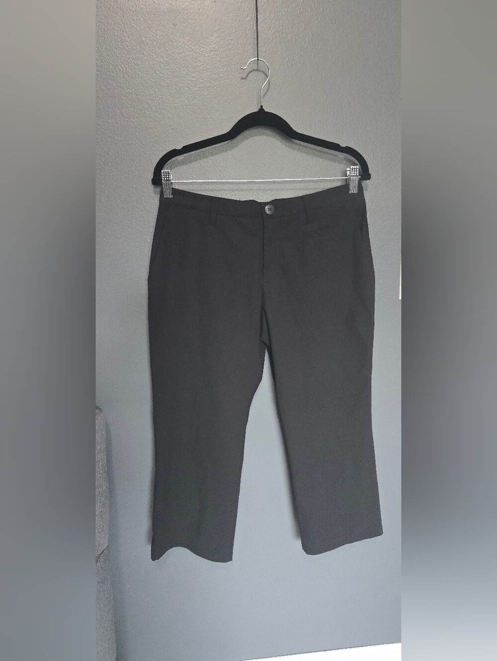 Lululemon Women's Black Straight-Leg Cropped Pants
